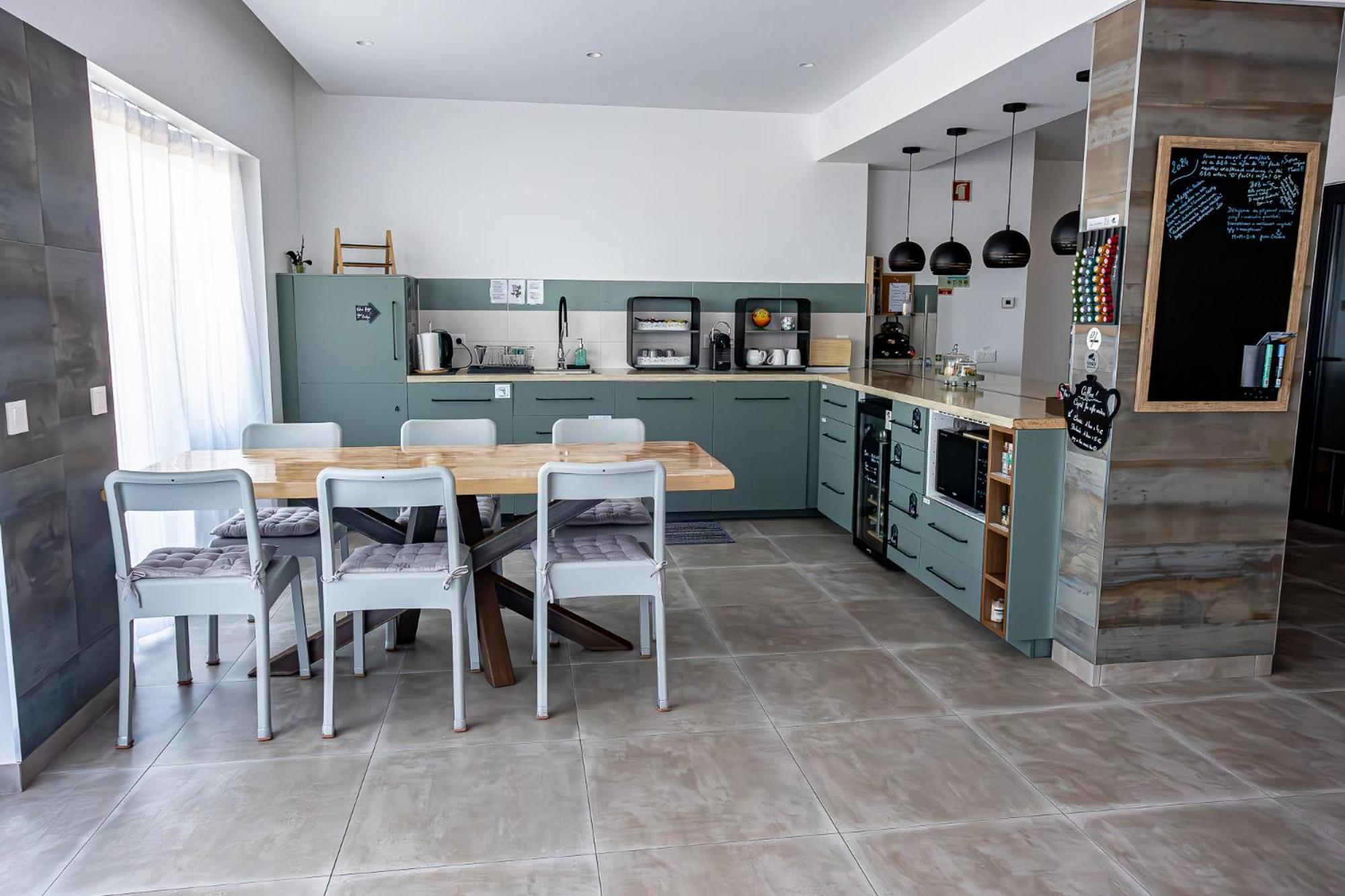 Oceane Guest House - Adults Only นาซาเร ภายนอก รูปภาพ